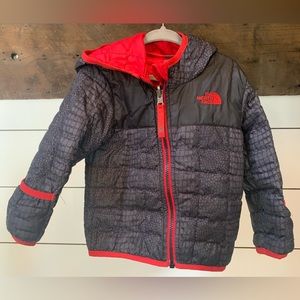 The North Face Thermoball 12-18 month jacket.(Reversible)